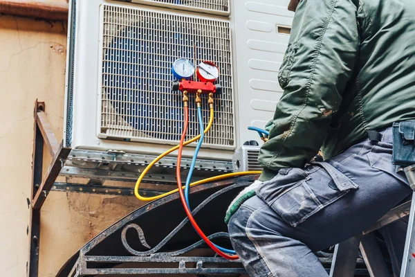 AC repair service in Clinton Township MI